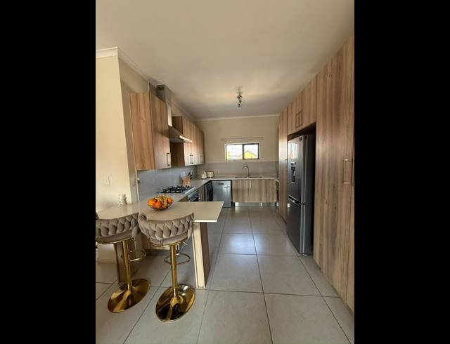 2 BEDROOM PROPERTY TO RENT IN DORINGKLOOF